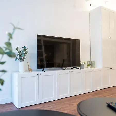Shabby Chic Apartment In Ideal Location Hamburg Exterior foto