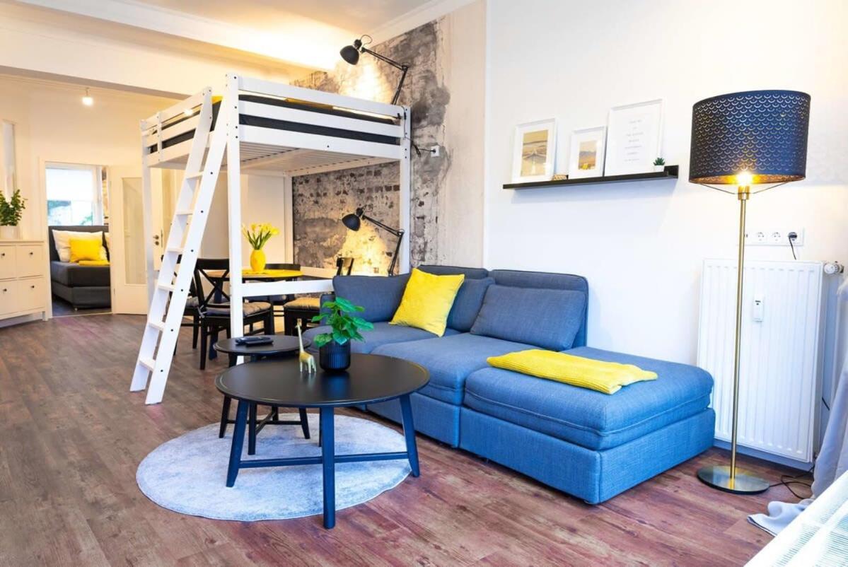 Shabby Chic In Ideal Location Apartament